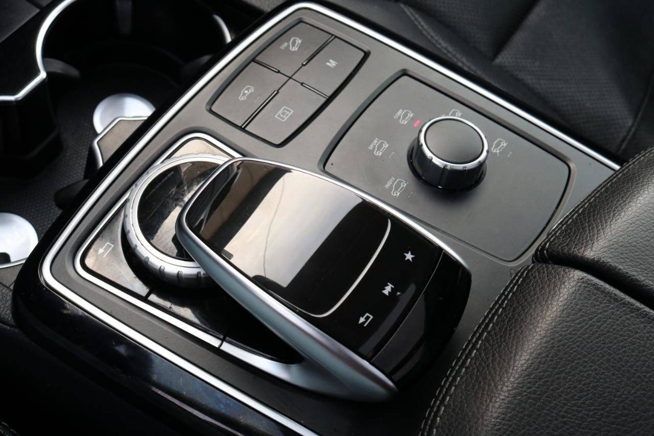 Used 2018 Mercedes-Benz GLS 550 4MATIC image 38