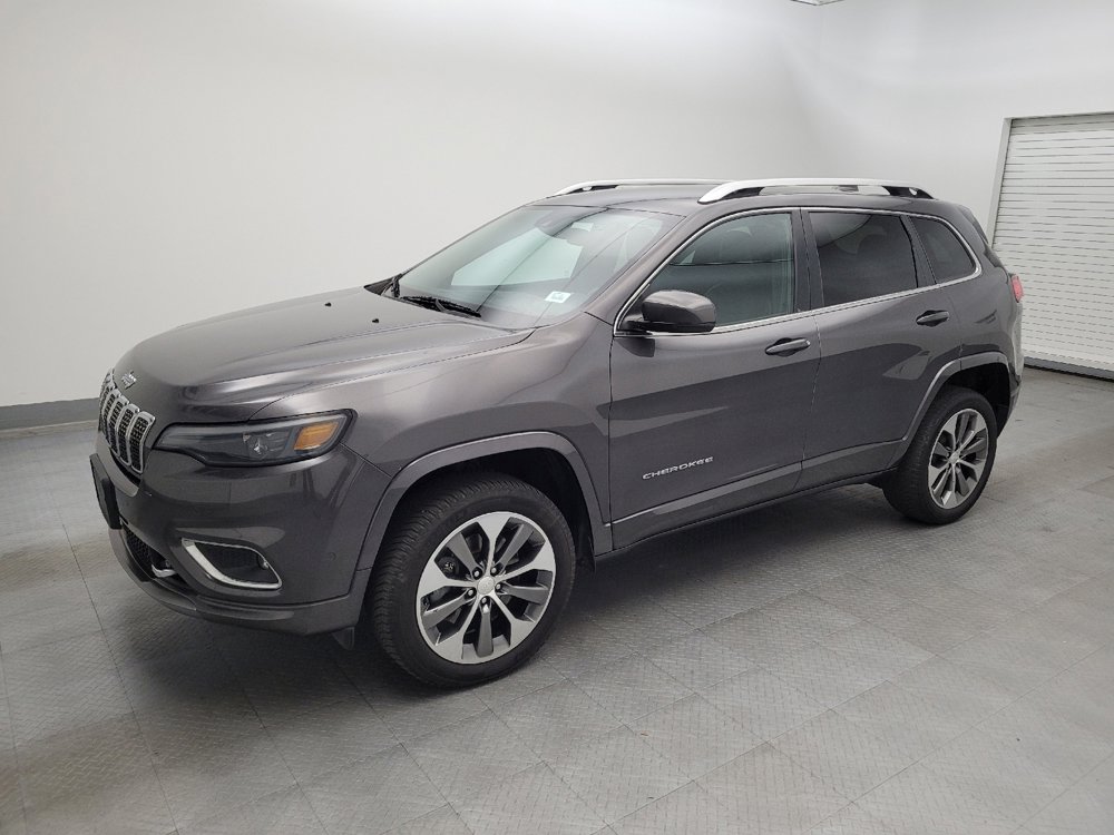Used 2019 Jeep Cherokee Overland w/ Technology Group image 2