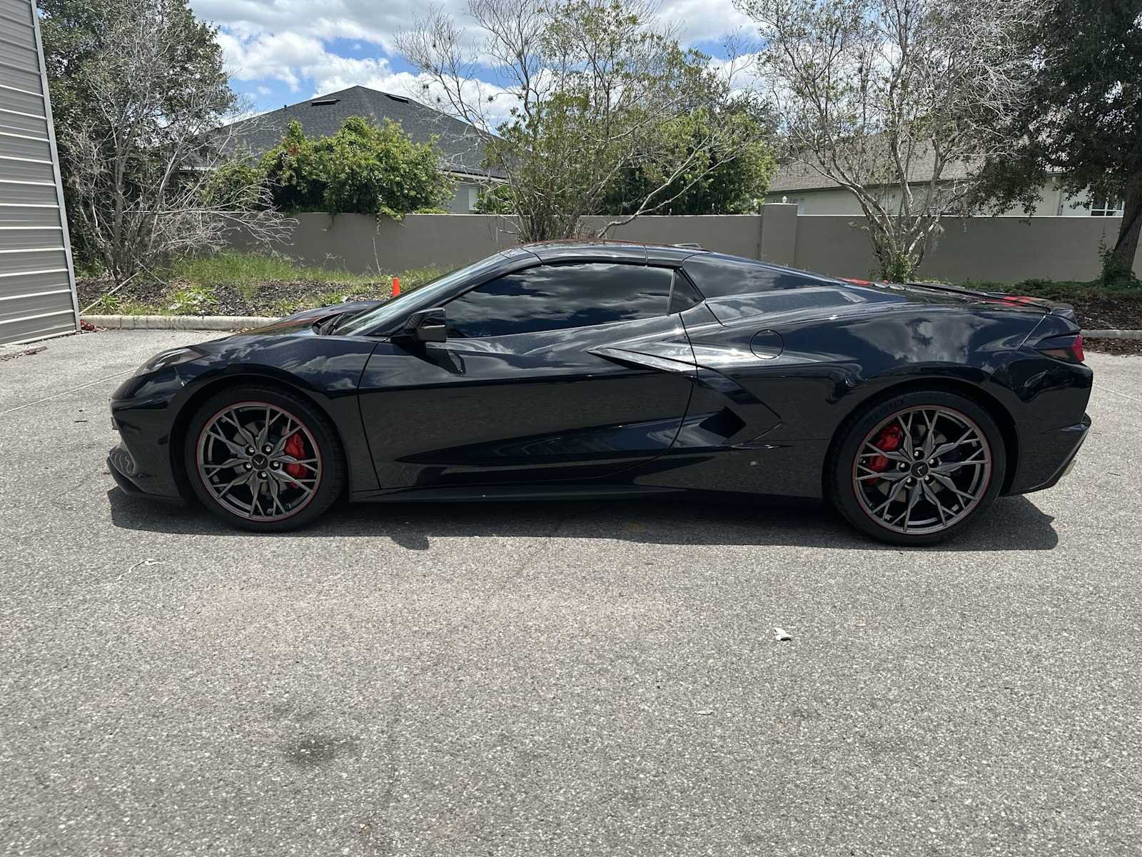 Used 2024 Chevrolet Corvette Stingray Preferred Conv w/ 2LT RWD image 3
