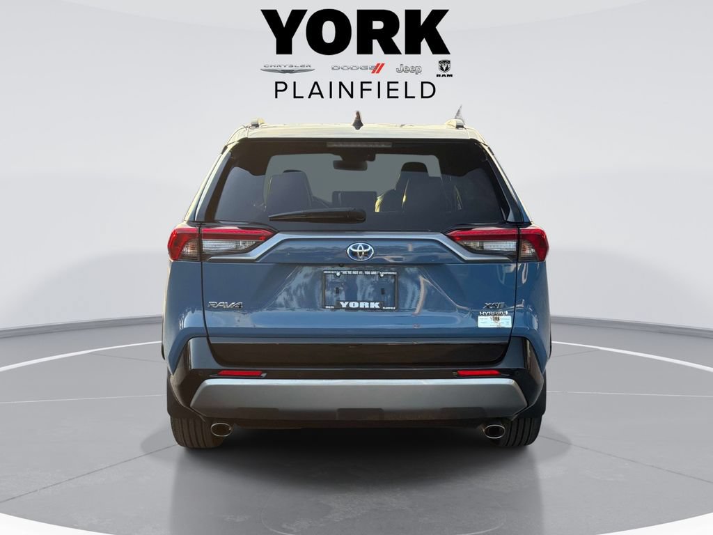 Used 2023 Toyota RAV4 XSE AWD/4WD image 6