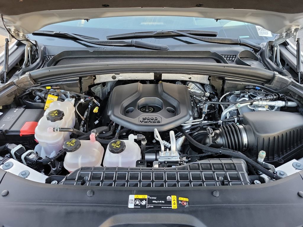 Used 2023 Jeep Grand Cherokee Overland w/ Advanced Protech Group III image 23