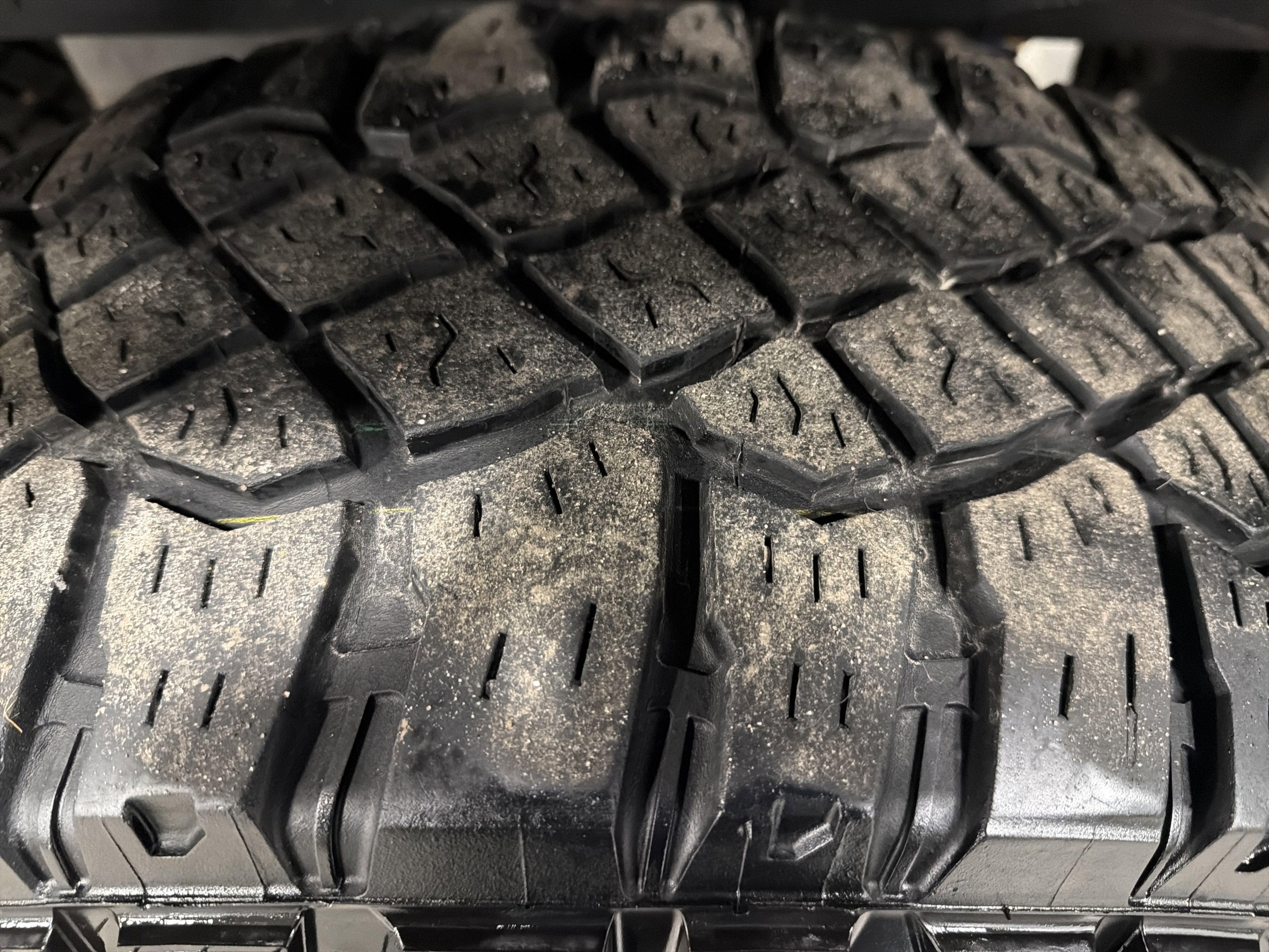 Used 2024 Chevrolet Silverado 1500 ZR2 image 15