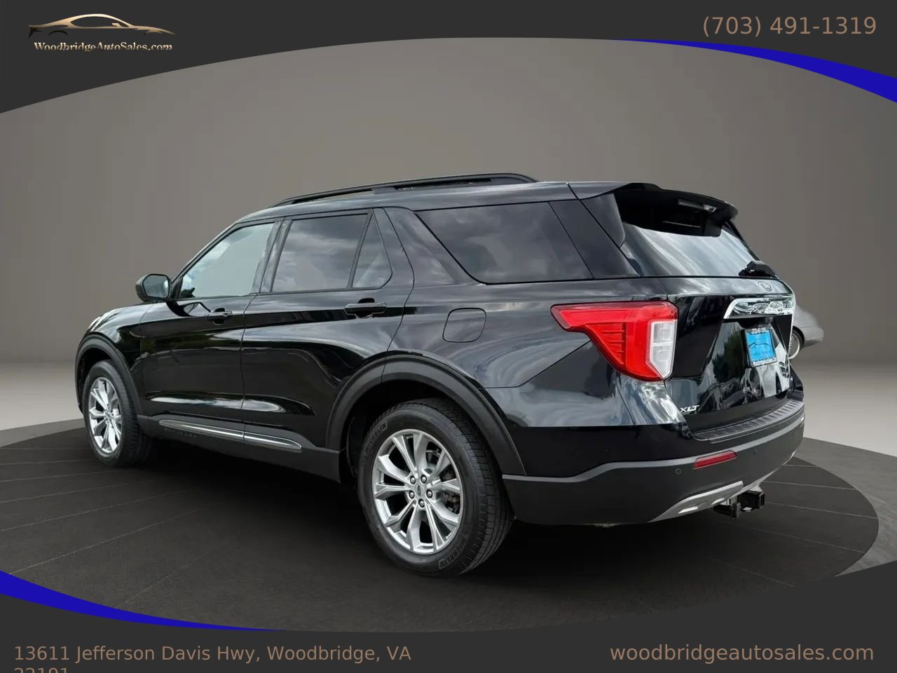 Used 2020 Ford Explorer XLT w/ Equipment Group 202A AWD/4WD image 5