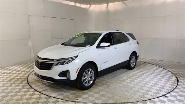 Used 2023 Chevrolet Equinox LT image 4