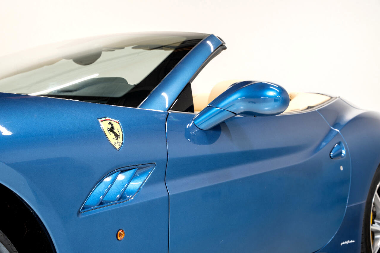 Used 2010 Ferrari California image 40