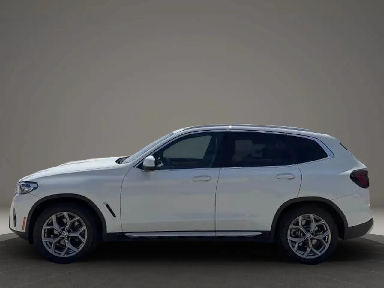 Used 2022 BMW X3 xDrive30i w/ Premium Package 2 AWD/4WD image 4