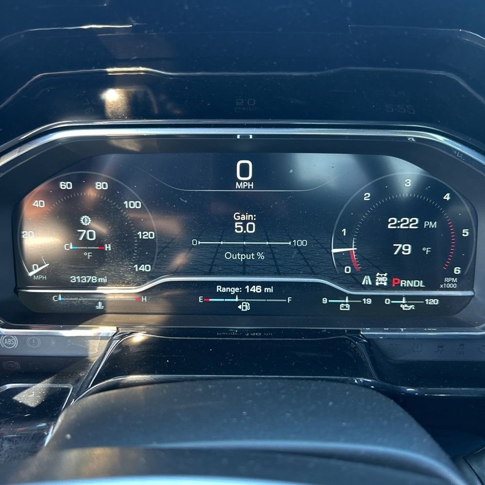 Used 2024 GMC Sierra 3500 SLE w/ SLE Value Package image 13