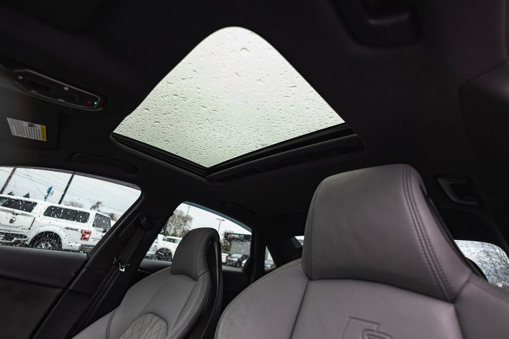 Used 2022 Audi S4 Premium image 23