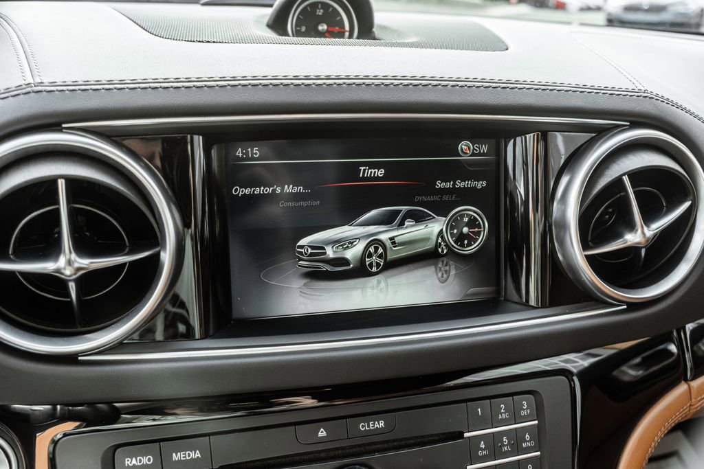 Used 2017 Mercedes-Benz SL 450 w/ Premium I Package image 20