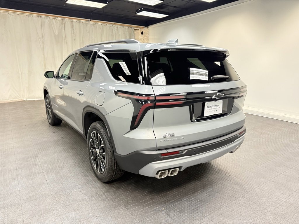 New 2026 Chevrolet Traverse LT w/ Sun and Wheel Package image 3