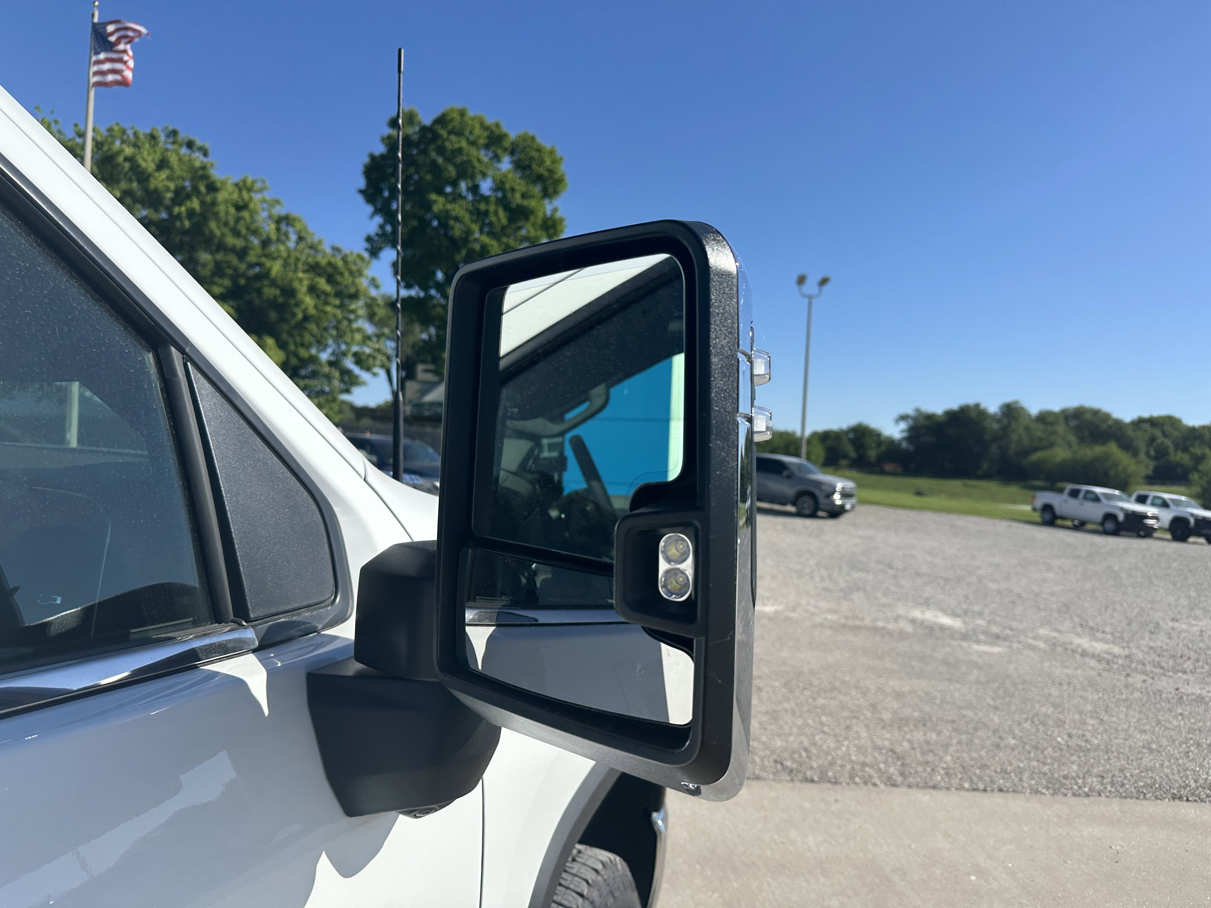 New 2026 Chevrolet Silverado 3500 LTZ w/ LTZ Convenience Package AWD/4WD image 18