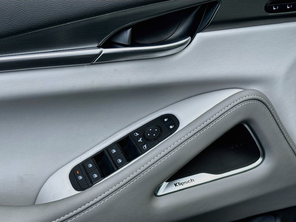 New 2027 INFINITI QX60 Luxe w/ Cargo Package FWD image 18