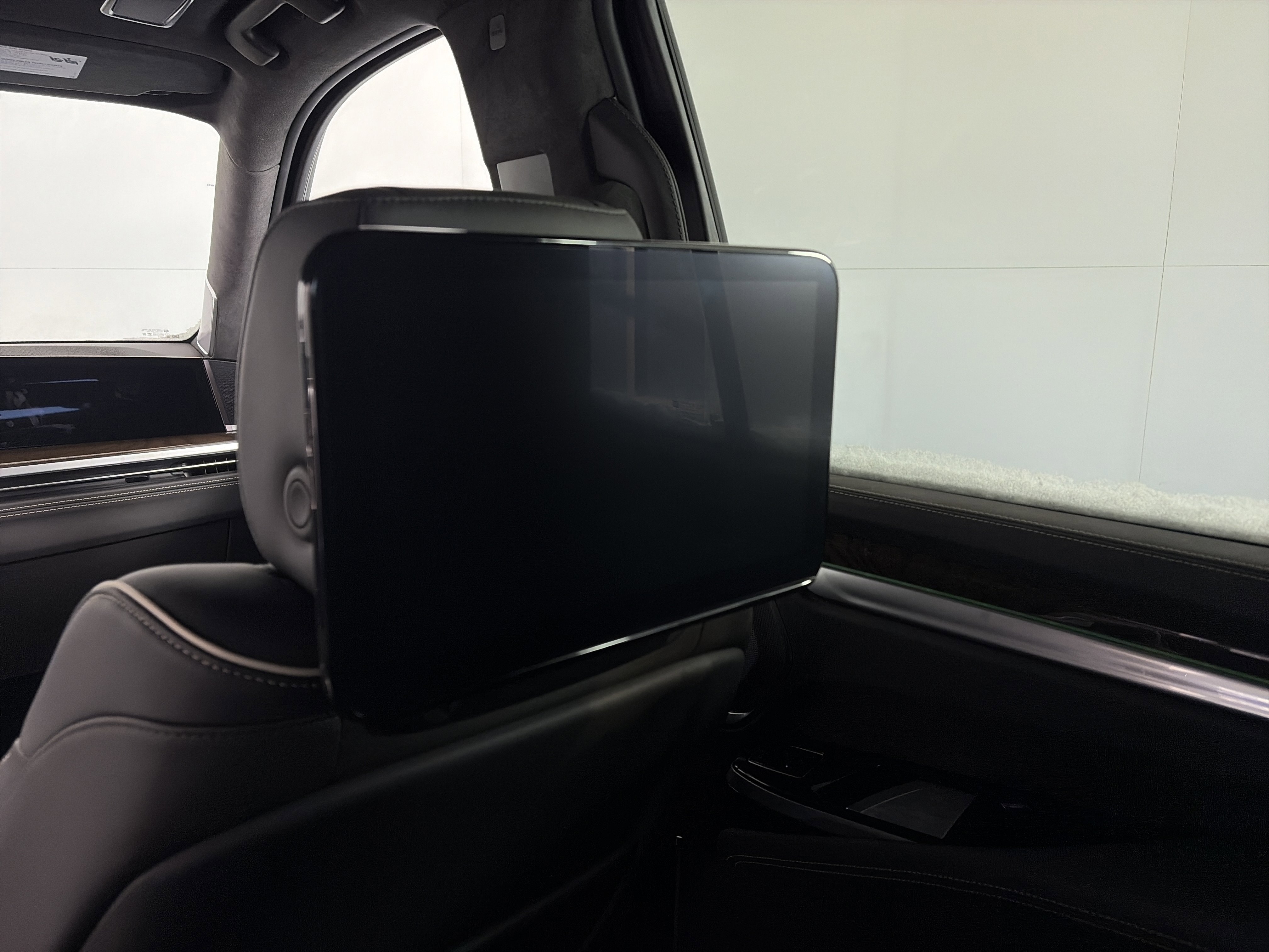 Used 2025 Cadillac Escalade Sport Platinum image 21