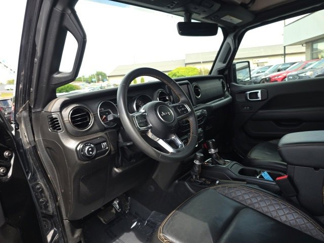Used 2023 Jeep Gladiator Overland image 17