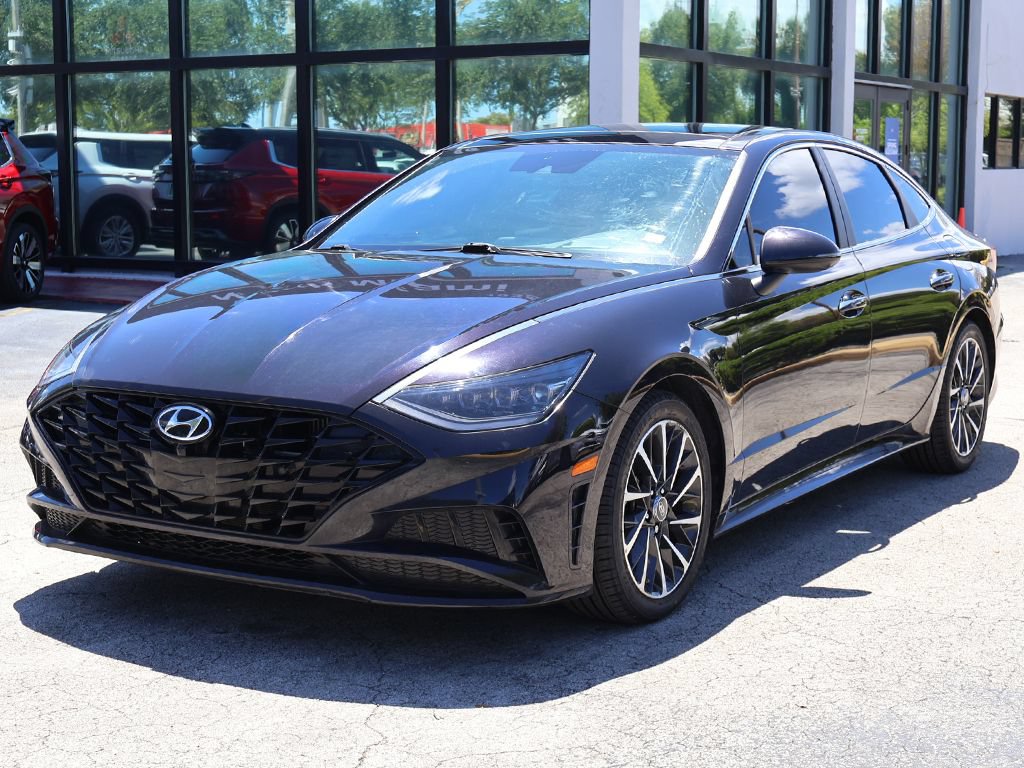 Used 2023 Hyundai Sonata Limited w/ Cargo Package FWD image 10