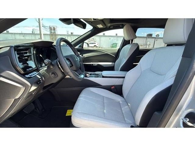 Used 2024 Lexus RX 350 Premium w/ Accessory Package (Z1) FWD image 11