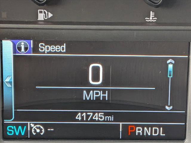 Used 2017 Chevrolet Malibu LT FWD image 11