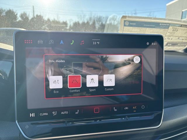 New 2026 Volkswagen GTI SE image 26