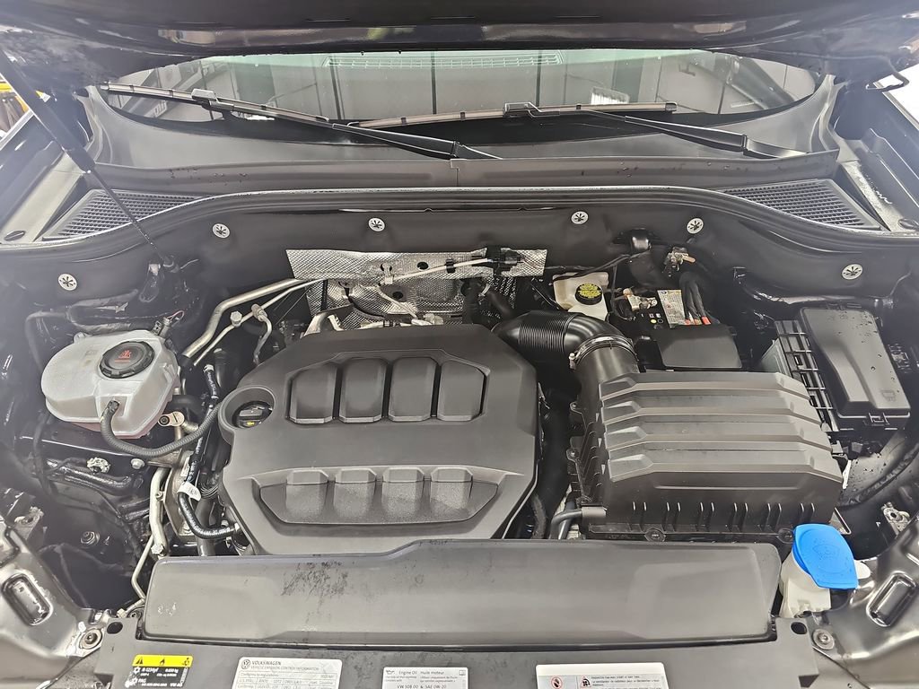 Used 2025 Volkswagen Atlas SE FWD image 29