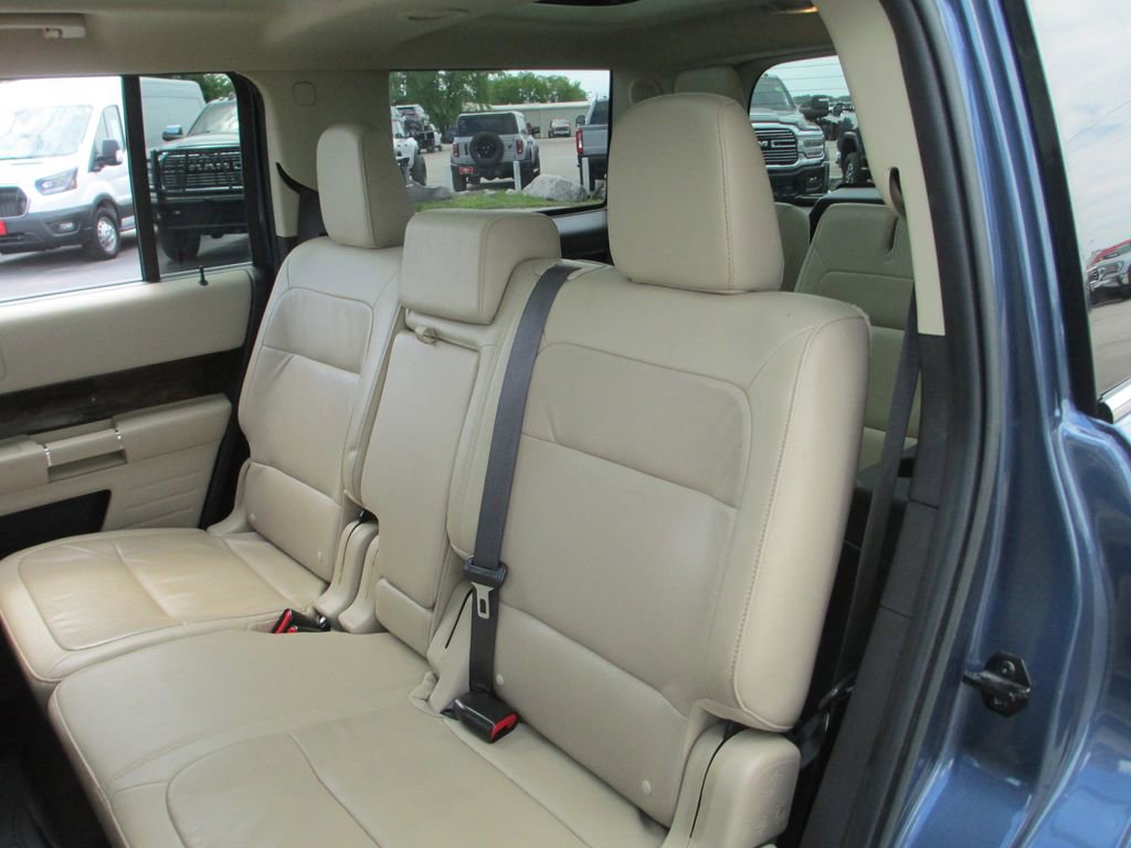Used 2019 Ford Flex Limited w/ Equipment Group 303A AWD/4WD image 24