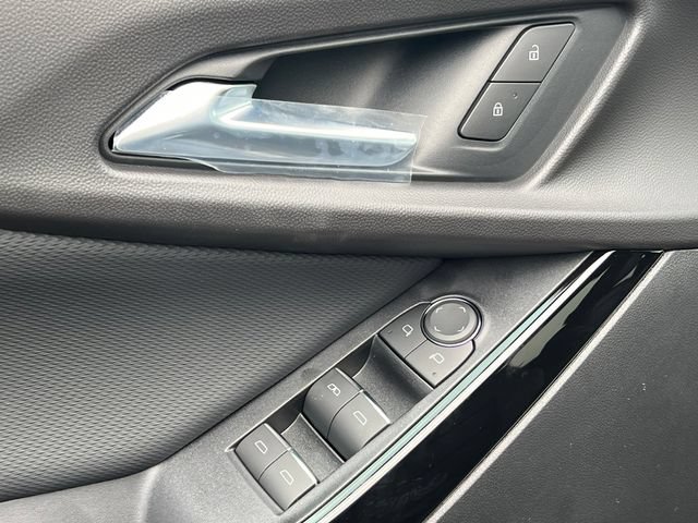 New 2027 Chevrolet Equinox RS FWD image 13