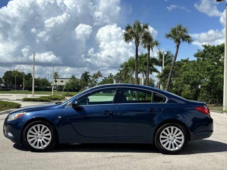 Used 2011 Buick Regal CXL w/ RL3 Preferred Equipment Group FWD image 9