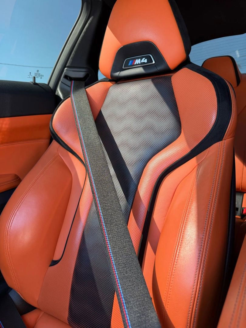 Used 2021 BMW M4 Competition w/ Executive Package RWD image 12