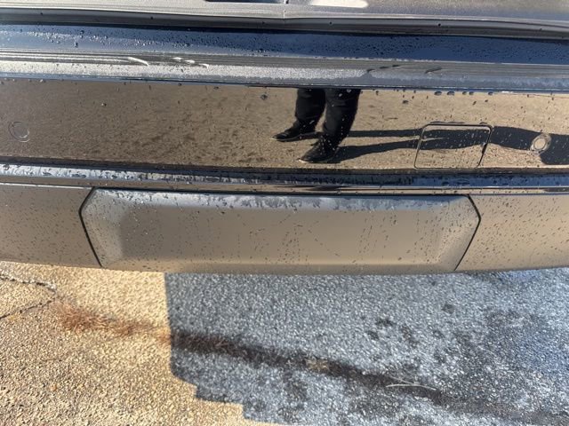 Used 2025 Chevrolet Tahoe RST w/ RST Capability Package image 15