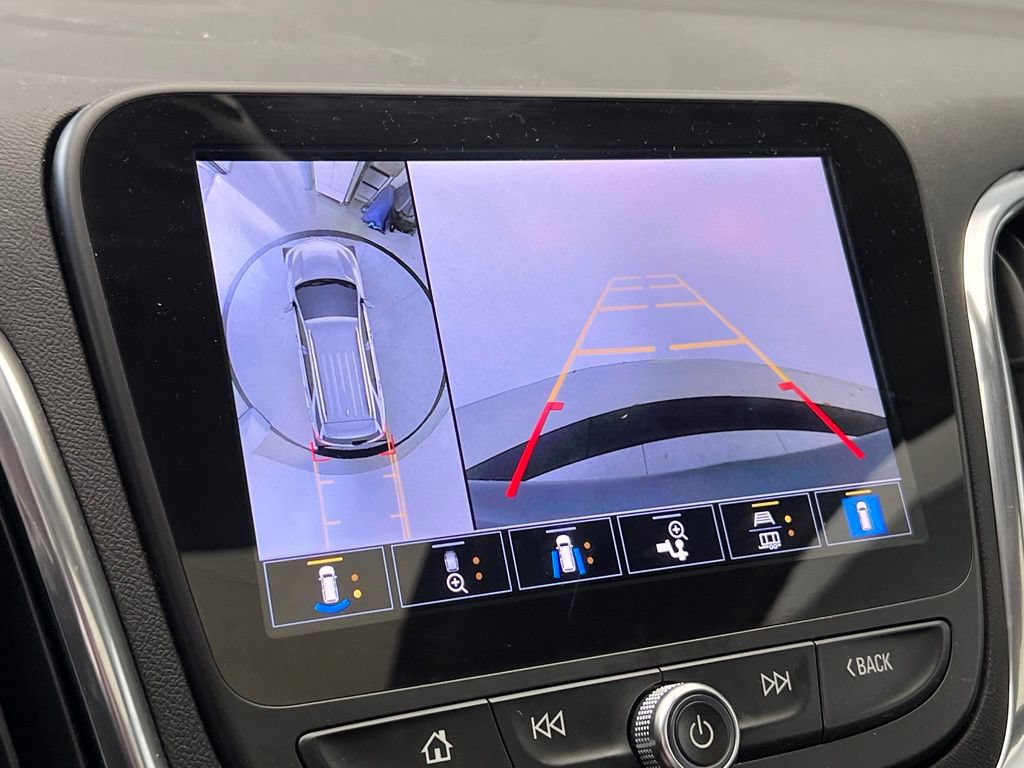 Used 2024 Chevrolet Equinox LT FWD image 14