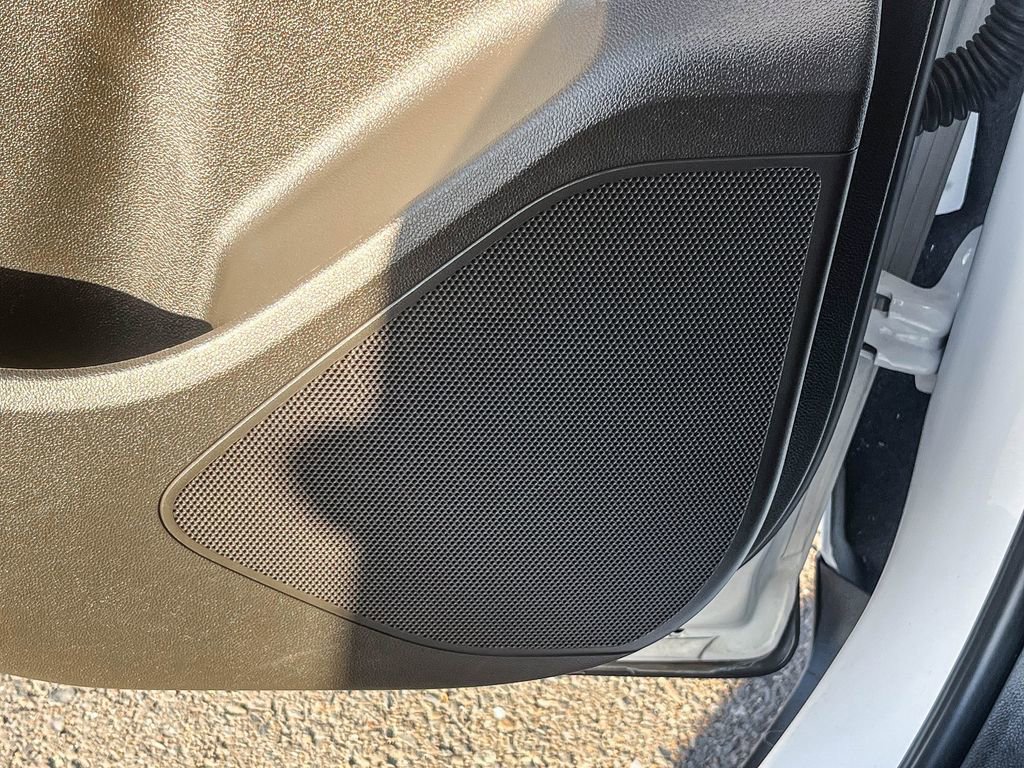 Used 2022 Chevrolet Bolt EUV LT image 41