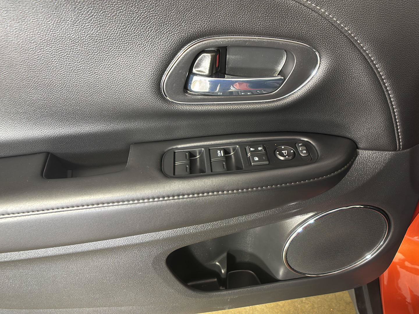 Used 2020 Honda HR-V EX-L image 27