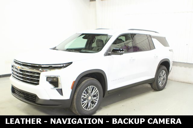 New 2025 Chevrolet Traverse LT w/ Driver Confidence Package image 2