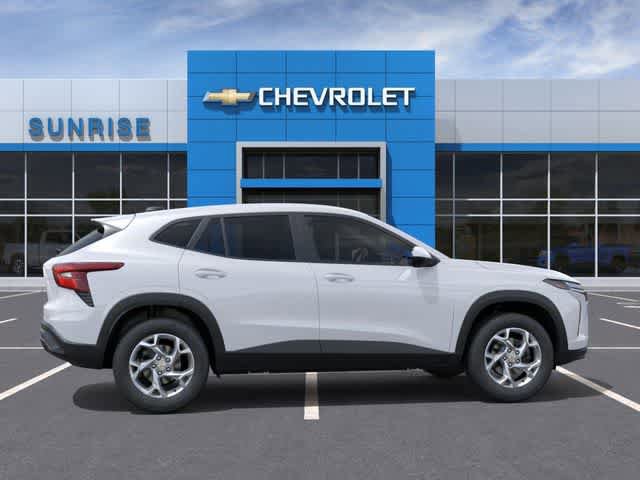 New 2026 Chevrolet Trax LS w/ LS Convenience Package FWD image 6