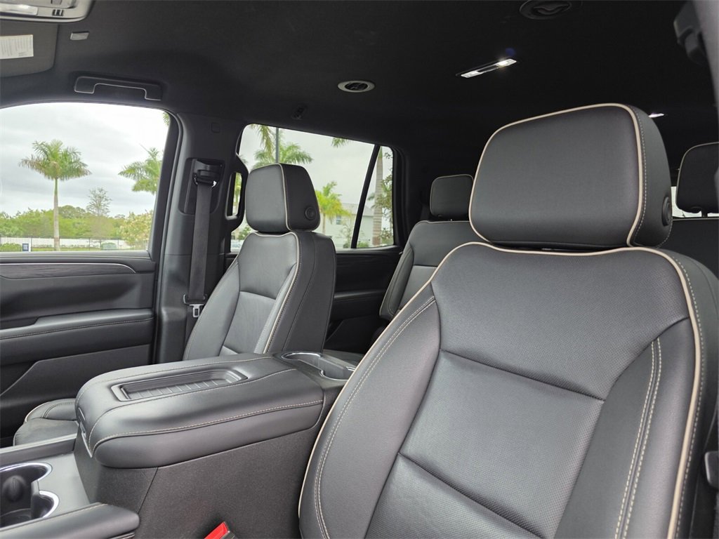 Used 2022 GMC Yukon SLT image 23