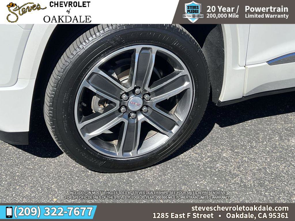 Certified 2019 GMC Acadia Denali w/ Technology Package image 38