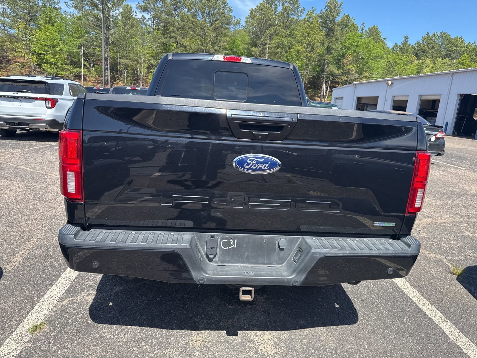 Used 2019 Ford F150 Lariat w/ Equipment Group 502A Luxury AWD/4WD image 6