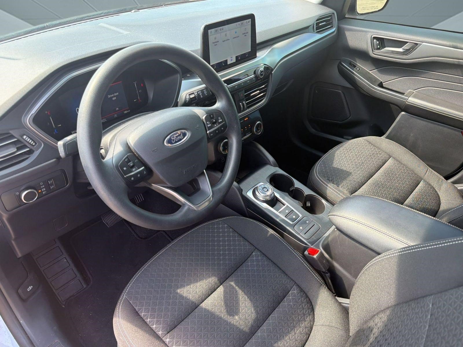 Certified 2025 Ford Escape Active FWD image 4