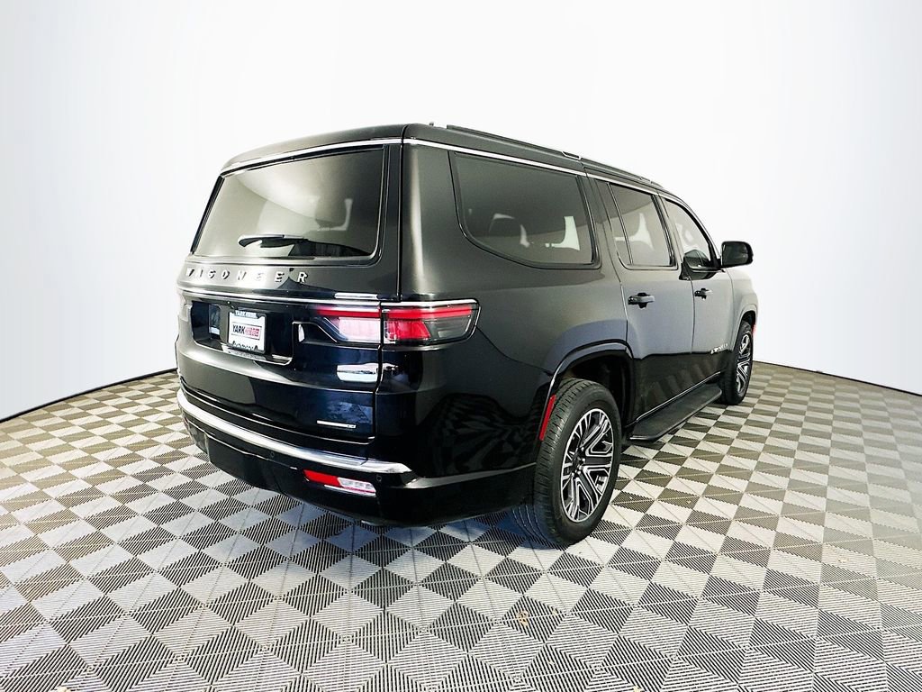 Certified 2023 Jeep Wagoneer Series II AWD/4WD image 11