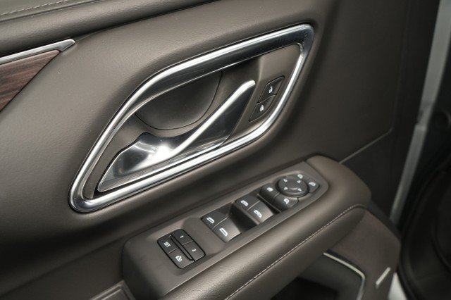 Used 2024 Chevrolet Tahoe Z71 w/ Luxury Package image 32