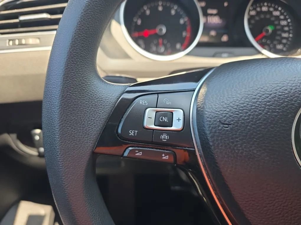 Used 2020 Volkswagen Tiguan S FWD image 18
