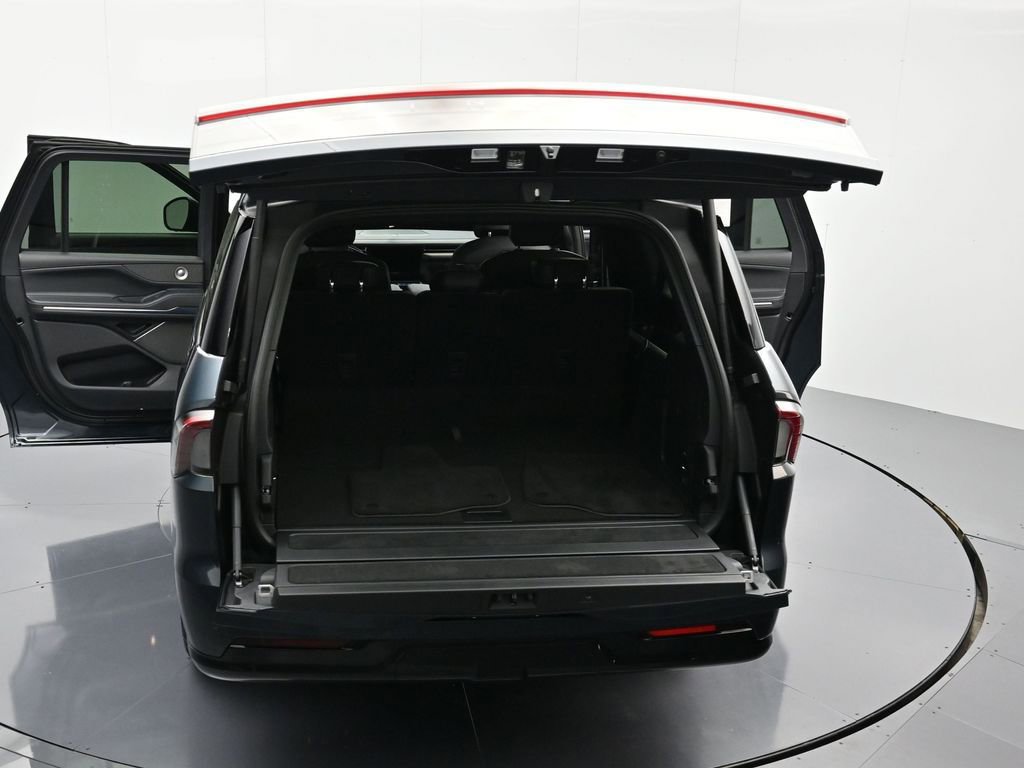 New 2026 Lincoln Navigator L Reserve AWD/4WD image 46