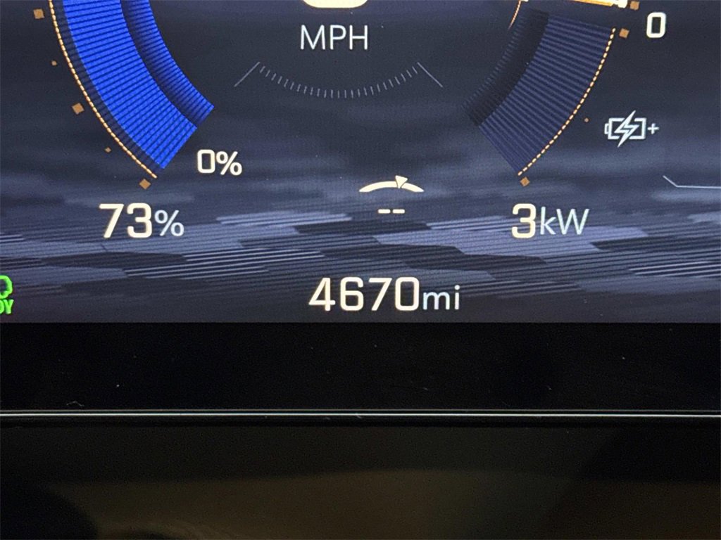 Used 2025 Chevrolet Equinox EV LT w/ Convenience Package II image 29