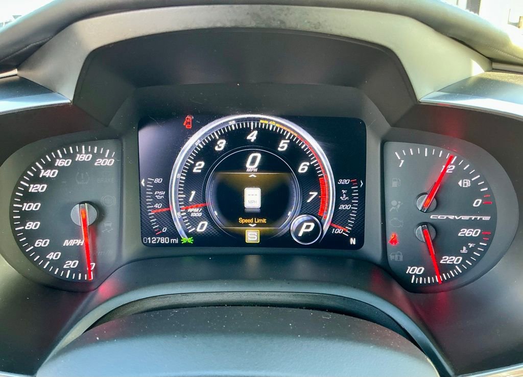 Used 2014 Chevrolet Corvette Base w/ 3LT Preferred Equipment Group image 31