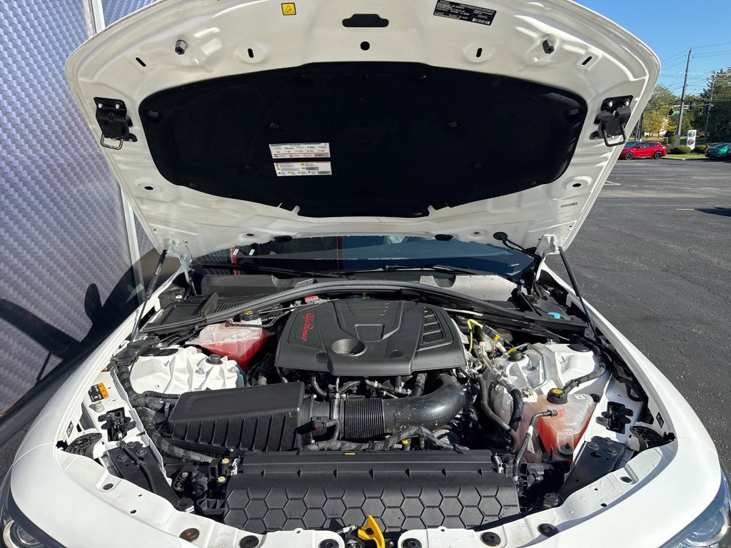 Used 2022 Alfa Romeo Giulia Veloce image 63