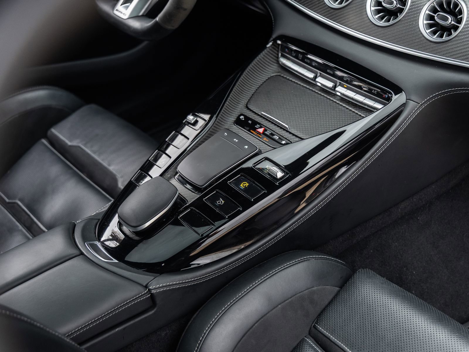 Used 2024 Mercedes-Benz AMG GT 43 image 31