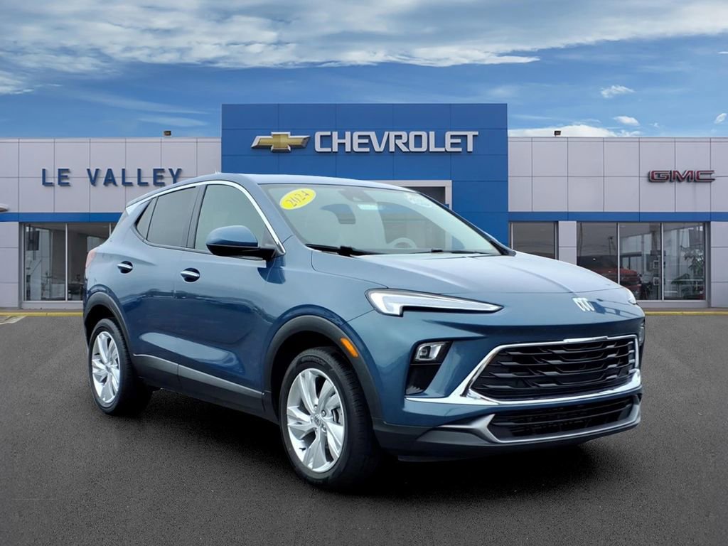 Used 2024 Buick Encore GX Preferred FWD image 1