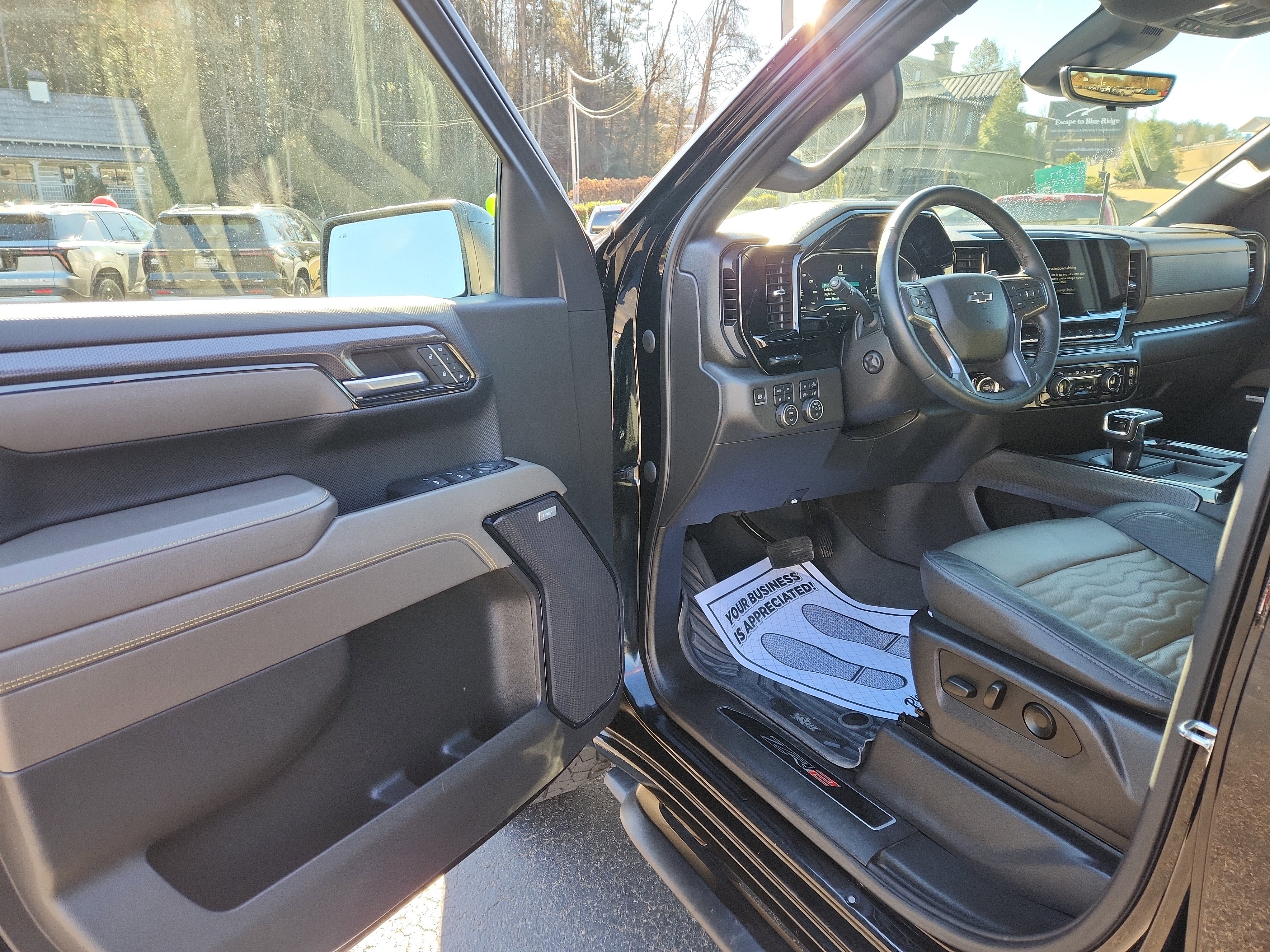 Used 2023 Chevrolet Silverado 1500 ZR2 w/ ZR2 Bison Edition AWD/4WD image 21