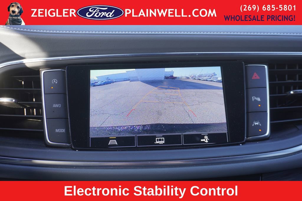 Used 2023 Buick Enclave Essence w/ Sport Touring Edition image 11