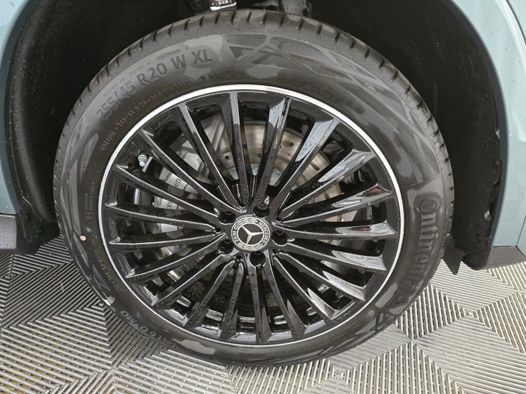New 2026 Mercedes-Benz GLC 350e 4MATIC image 23