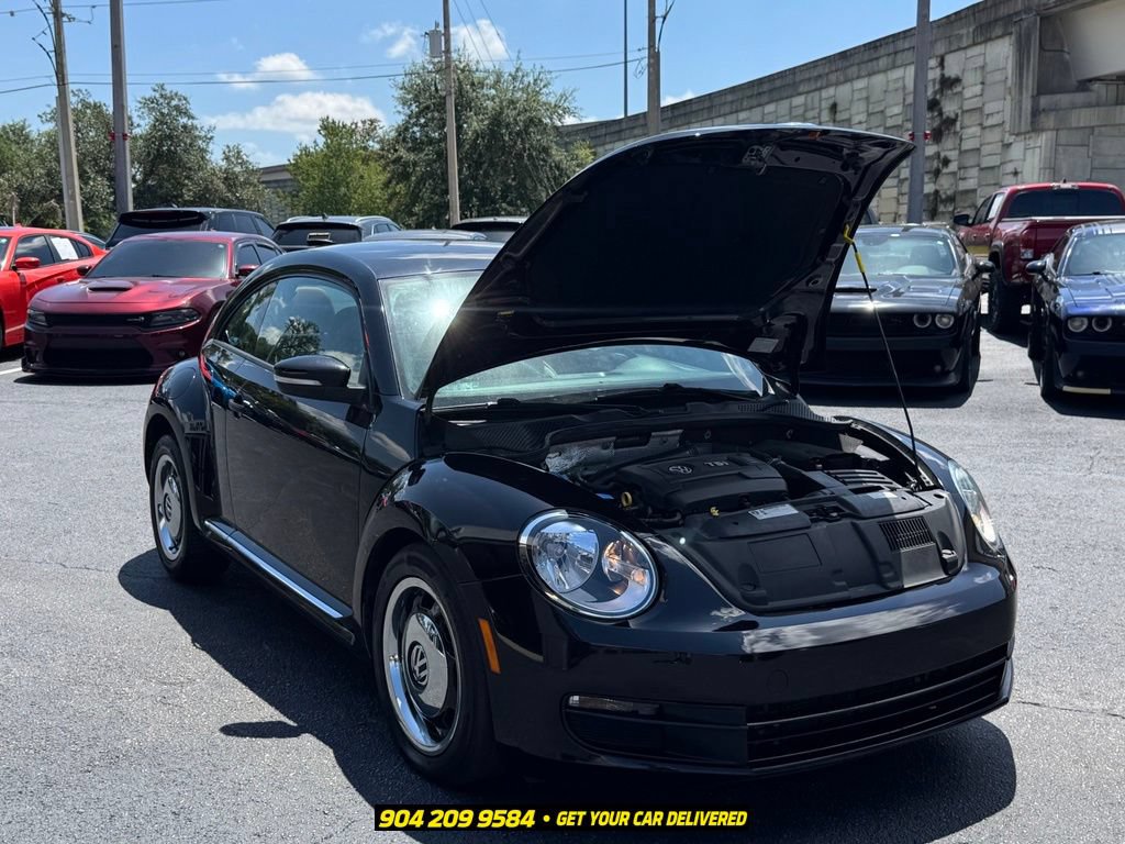 Used 2016 Volkswagen Beetle 1.8T Classic FWD image 32